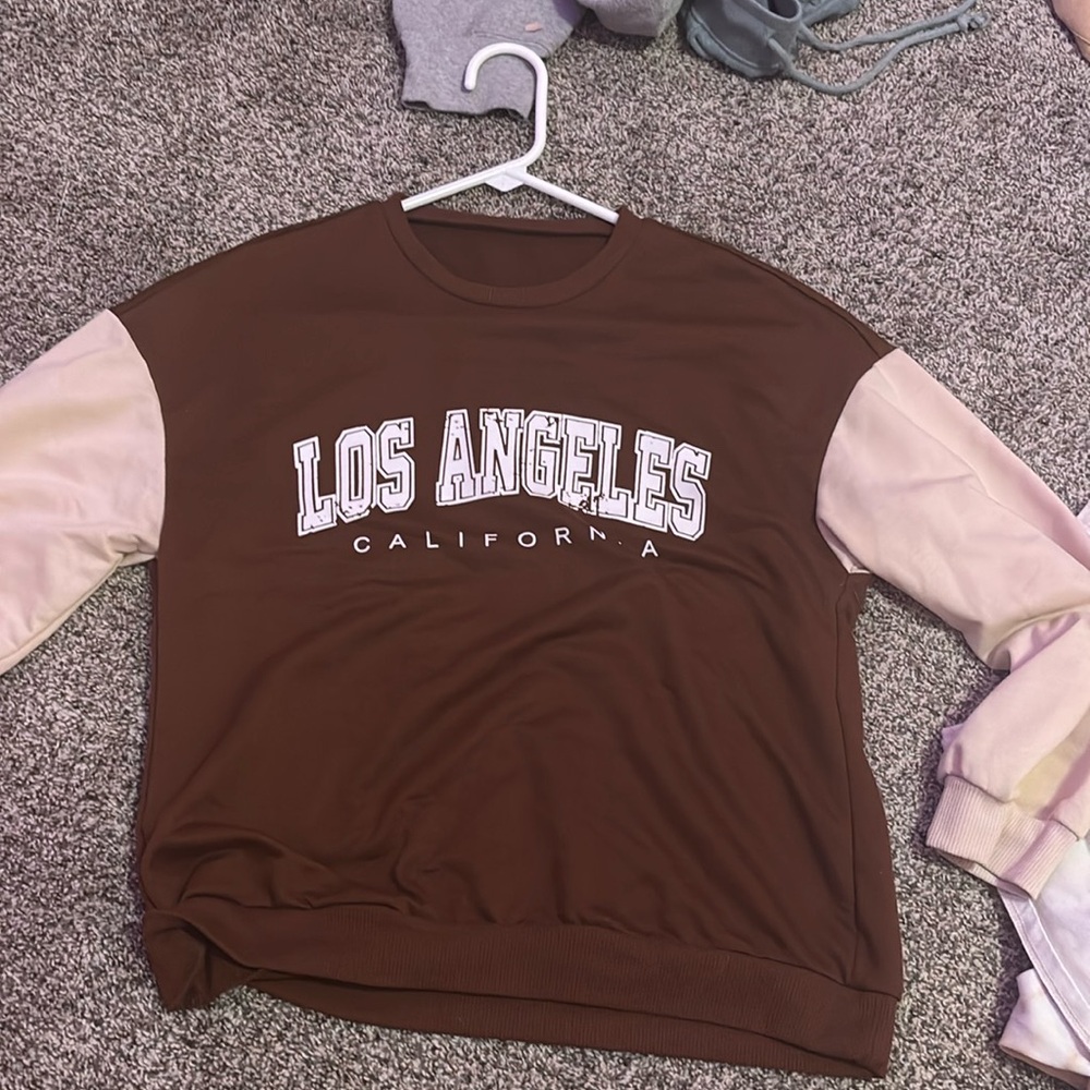 sweatshirt